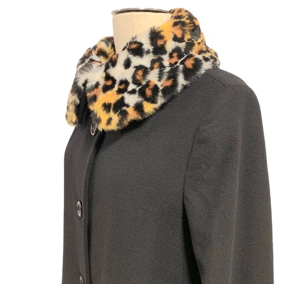 MOSCHINO Coat NWT - Picture 6 of 9